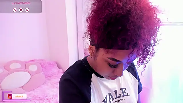  Zahara  online show from 10-11-25, 07:23