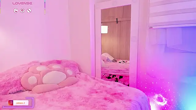  Zahara  online show from 11-17-25, 11:43