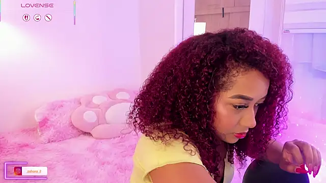  Zahara  online show from 11-30-25, 11:42