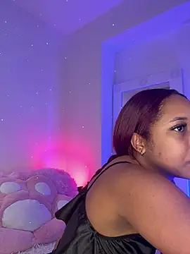 Snapshot of _Zahara_ chatting on 01-11-26, 10:59 Zahara online show from 01-11-26, 10:59