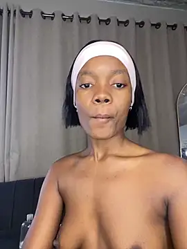 prettydollyy online show from 04-18-26, 09:24