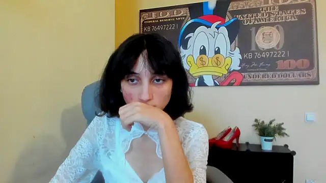 Snapshot of Marri-Stella chatting on 10-12-25, 08:46 Marri-Stella online show from 10-12-25, 08:46