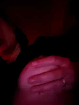 Snapshot of SaraViss20 chatting on 11-01-25, 08:11 SaraViss20 online show from 11-01-25, 08:11