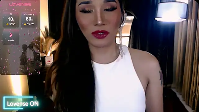 Snapshot of precious_RoseDoll chatting on 09-10-25, 08:03 precious RoseDoll online show from 09-10-25, 08:03