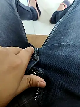 Snapshot of Jerry_patel01 chatting on 02-19-26, 09:16 Jerry patel01 online show from 02-19-26, 09:16