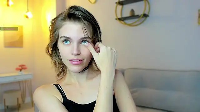 EleneButton online show from 09-09-25, 01:38