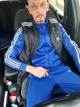 Snapshot of fabius720 chatting on 02-13-26, 11:17 fabius720 online show from 02-13-26, 11:17