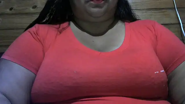 Snapshot of MARRENTINHA34 chatting on 04-07-26, 09:37 MARRENTINHA34 online show from 04-07-26, 09:37