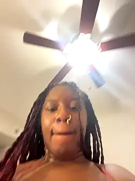 MsSuperWettt online show from 09-28-25, 05:57