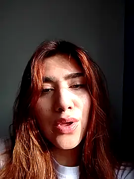 Snapshot of maddie_beauty chatting on 03-08-26, 09:51 maddie beauty online show from 03-08-26, 09:51