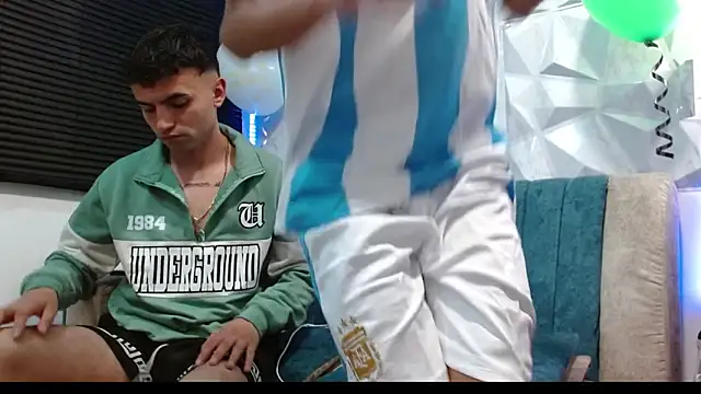 Isaac tan online show from 09-12-25, 08:03