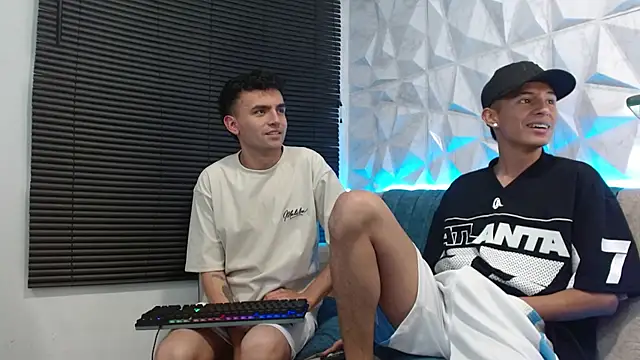 Isaac tan online show from 10-11-25, 04:12