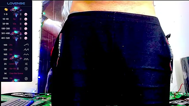 Snapshot of smith_hot29 chatting on 12-03-25, 03:47 smith hot29 online show from 12-03-25, 03:47