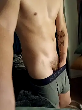 Snapshot of cameron334 chatting on 09-09-25, 11:37 cameron334 online show from 09-09-25, 11:37