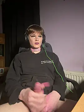 FemboyShow online show from 01-17-26, 04:43