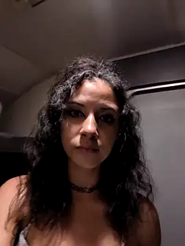 Snapshot of Anna-May97 chatting on 06-02-26, 04:25 Anna-May97 online show from 06-02-26, 04:25