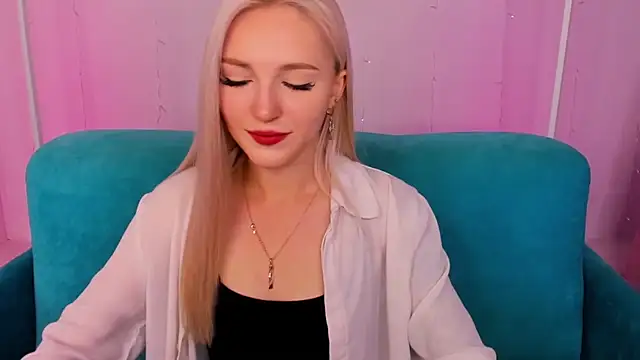 LisaFoxyMe online show from 09-20-25, 01:06