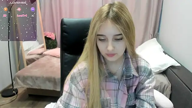 TaisiaHot online show from 03-23-26, 09:02