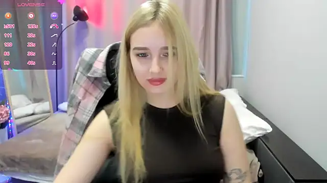 TaisiaHot online show from 04-19-26, 07:51