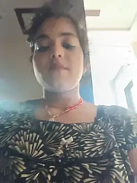 Snapshot of Samiya-143 chatting on 06-09-26, 01:17 Samiya-143 online show from 06-09-26, 01:17