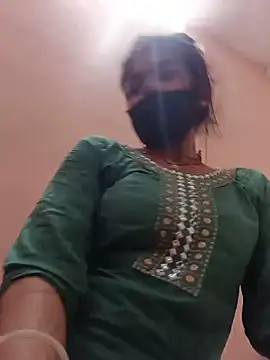 Snapshot of Samiya-143 chatting on 06-14-26, 04:31 Samiya-143 online show from 06-14-26, 04:31