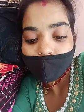 Snapshot of Samiya-143 chatting on 06-15-26, 04:36 Samiya-143 online show from 06-15-26, 04:36