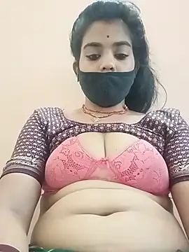 Snapshot of Samiya-143 chatting on 06-21-26, 01:35 Samiya-143 online show from 06-21-26, 01:35