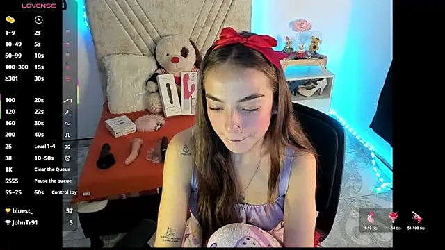 Snapshot of Mia_Victoria22 chatting on 07-09-26, 03:54 Mia Victoria22 online show from 07-09-26, 03:54