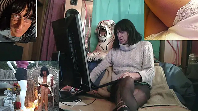 SissiDomination online show from 12-15-25, 04:06