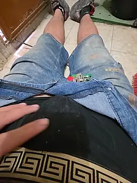 SergioHot245 online show from 06-11-26, 10:24