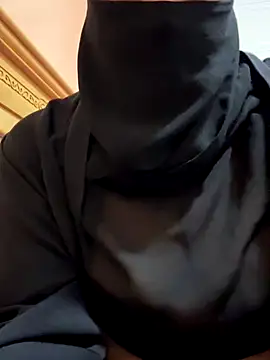  Laiali  online show from 10-18-25, 12:06