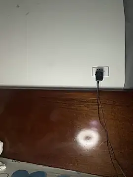 Meowyeuk6 online show from 09-25-25, 04:27