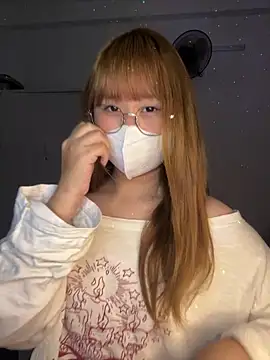 Meowyeuk6 online show from 03-06-26, 05:59