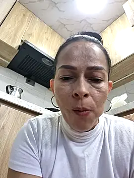 Snapshot of istthalexa chatting on 09-21-25, 04:19 istthalexa online show from 09-21-25, 04:19