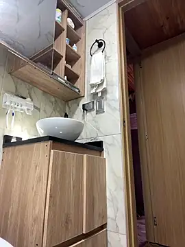 istthalexa online show from 04-09-26, 04:34