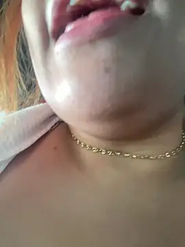 MacarenaRosse online show from 11-21-25, 08:18