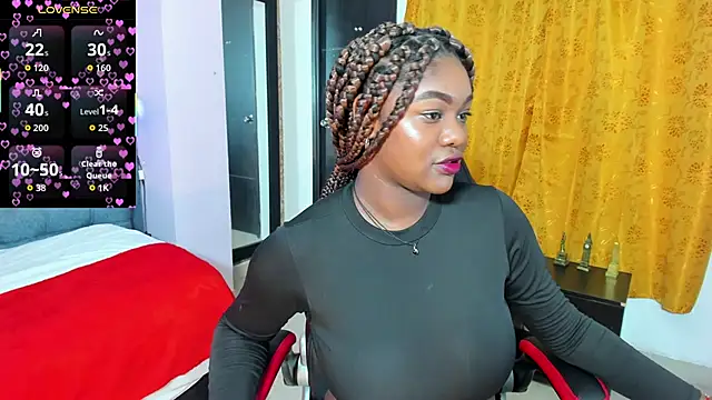 Snapshot of Keishe_ chatting on 12-15-25, 07:07 Keishe online show from 12-15-25, 07:07