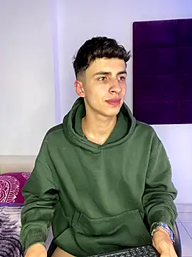 AdrianRinaldi online show from 10-05-25, 08:34