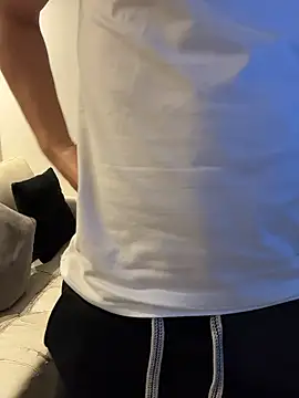 AdrianRinaldi online show from 01-05-26, 05:27