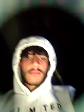 Snapshot of Rafael_Mendezz chatting on 12-01-25, 03:11 Rafael Mendezz online show from 12-01-25, 03:11