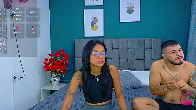 Snapshot of Soffia_Konig_ chatting on 11-30-25, 07:40 Soffia Konig online show from 11-30-25, 07:40