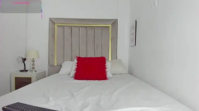 lapiz lazuli12 online show from 10-07-25, 07:00