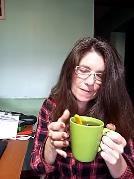 Snapshot of Merida2276 chatting on 09-12-25, 11:21 Merida2276 online show from 09-12-25, 11:21
