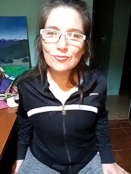Snapshot of Merida2276 chatting on 10-08-25, 12:41 Merida2276 online show from 10-08-25, 12:41