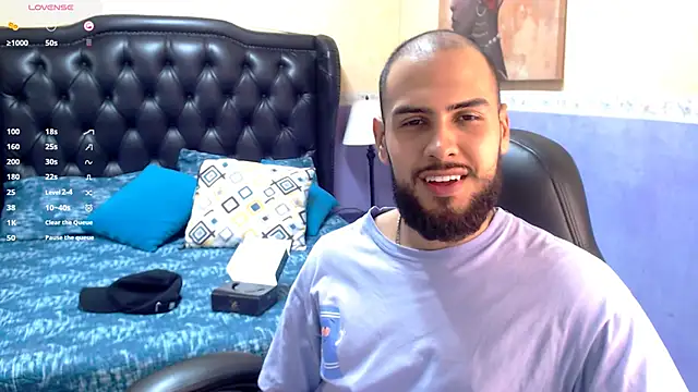 Snapshot of Marcus_Soler chatting on 10-11-25, 05:55 Marcus Soler online show from 10-11-25, 05:55