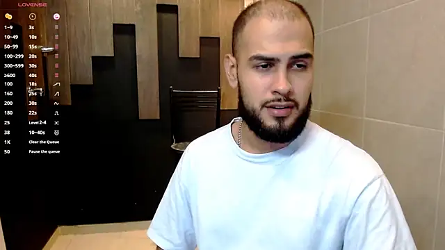 Marcus Soler online show from 10-28-25, 01:58