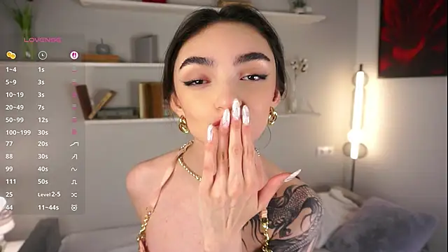 Morena Dolce online show from 09-26-25, 04:05