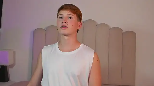 Snapshot of Eragonbooy chatting on 01-05-26, 10:02 Eragonbooy online show from 01-05-26, 10:02