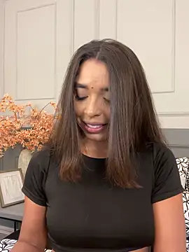 Snapshot of AnnyVega_ chatting on 10-25-25, 09:42 AnnyVega online show from 10-25-25, 09:42