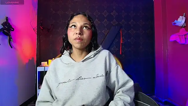 Sweettpleasure online show from 12-16-25, 12:54